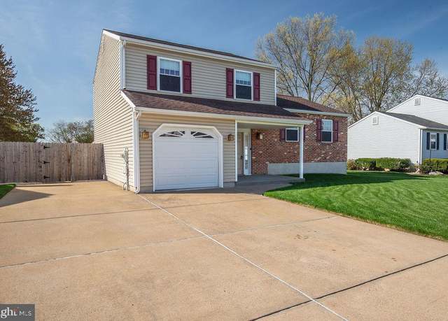 Property at 106 Pattie Dr, Newark, DE 19702, 3 beds, 2 baths