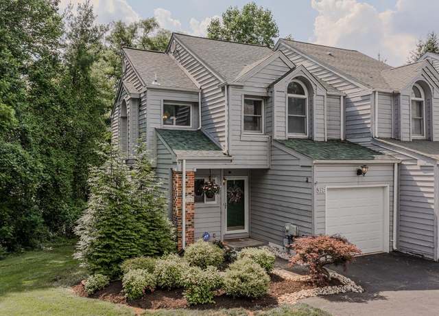 Property at 316 Pleasant Knoll Ct, Newark, DE 19711, 2 beds, 2.5 baths