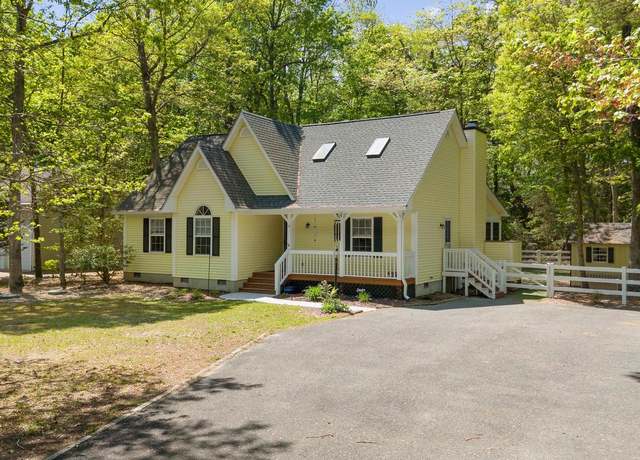 Property at 111 S Newport Way, Dagsboro, DE 19939, 4 beds, 3 baths