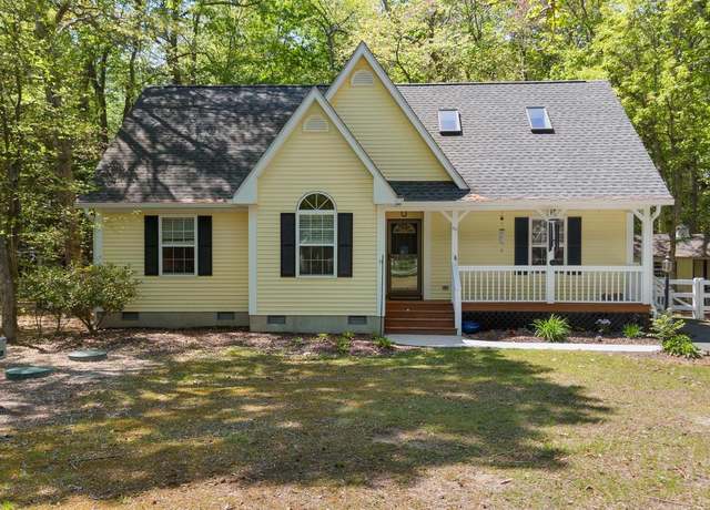 Property at 111 S Newport Way, Dagsboro, DE 19939, 4 beds, 3 baths