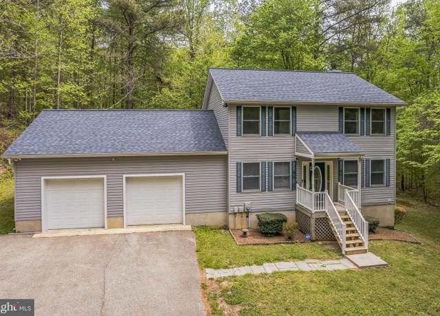 Property at 4365 Harvey Rd, Huntingtown, MD 20639, 4 beds, 3.5 baths