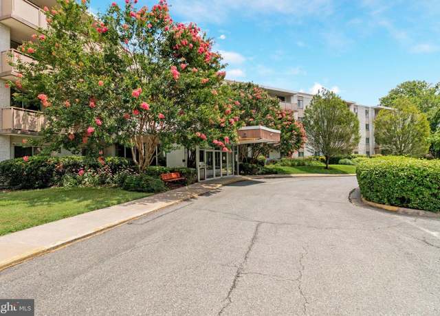 Property at 7501 Democracy Blvd #414, Bethesda, MD 20817, 3 beds, 2 baths