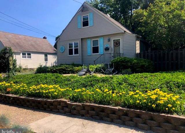 Property at 425 Stiles Ave, Maple Shade, NJ 08052, 4 beds, 2 baths