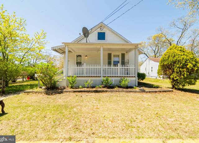 Property at 100 N 13th St, Millville, NJ 08332, 2 beds, 1 bath