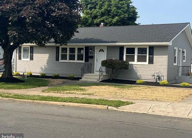 Property at 20 Goeke Dr, Hamilton, NJ 08610, 3 beds, 1.5 baths