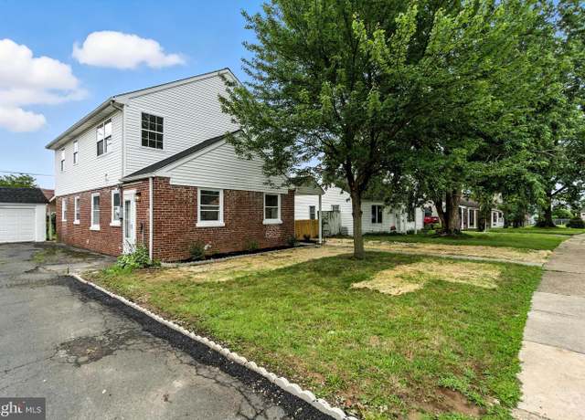 Property at 9219 Exeter Rd, Philadelphia, PA 19114, 5 beds, 2 baths