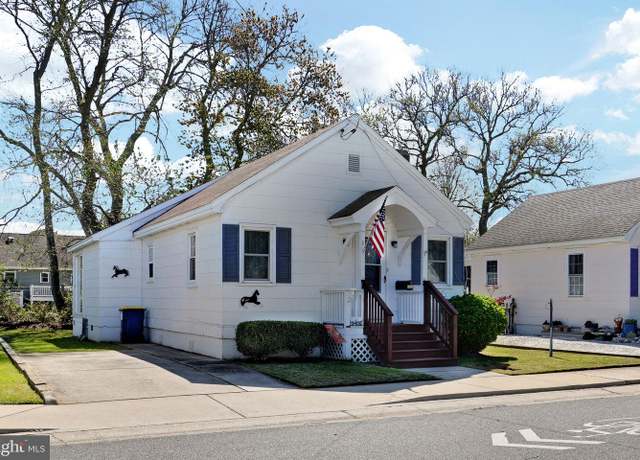 Property at 6256 Ocean Blvd, Chincoteague Island, VA 23336, 2 beds, 2 baths