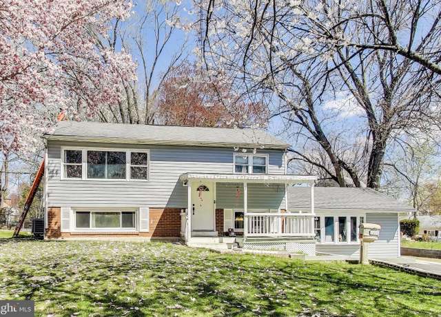 Property at 1420 Aiden Dr, Woodbridge, VA 22191, 4 beds, 2 baths