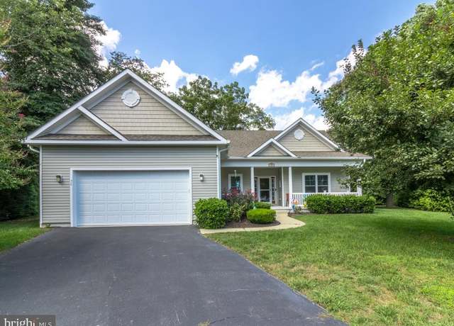 Property at 76 Radcliffe Dr, Rehoboth Beach, DE 19971, 3 beds, 2 baths