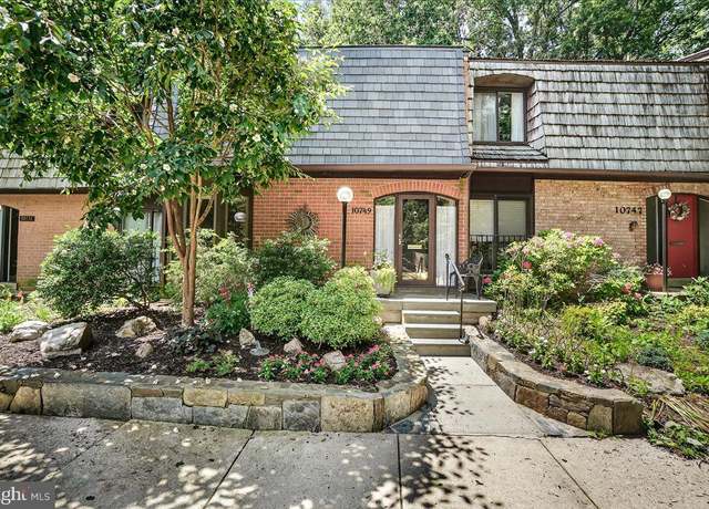 Property at 10749 Deborah Dr, Potomac, MD 20854, 3 beds, 3.5 baths