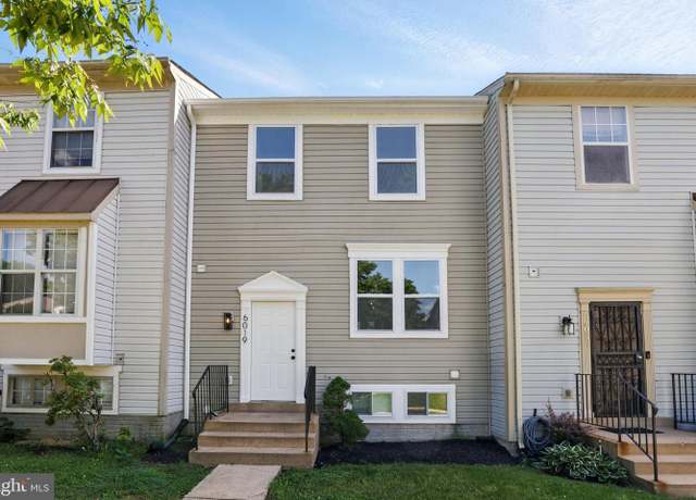 Property at 6019 Surrey Square Ln, District Heights, MD 20747, 3 beds, 2.5 baths