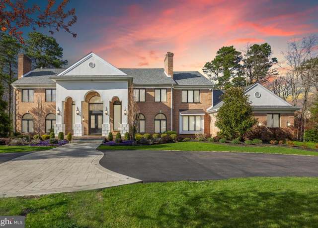 Property at 2 Timbre Ct, Medford, NJ 08055, 5 beds, 5 baths