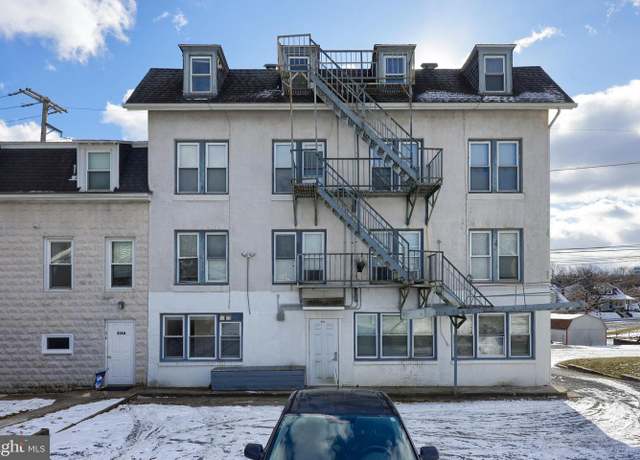Property at 422 Douglass St, Wyomissing, PA 19610, 7 beds