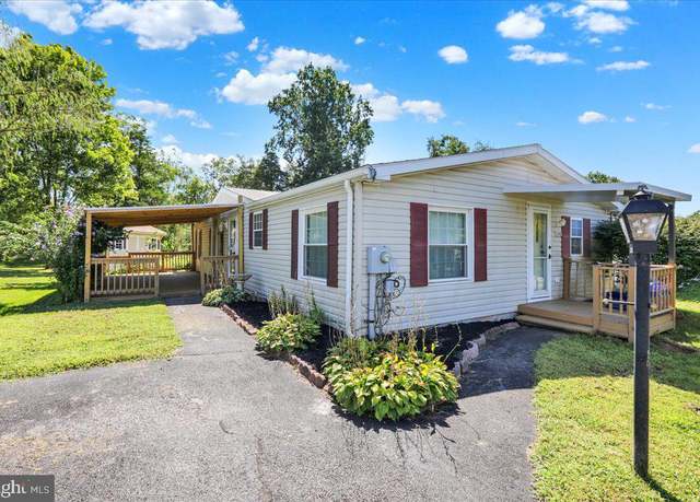 Property at 140 Heister Rd, Birdsboro, PA 19508, 3 beds, 2 baths