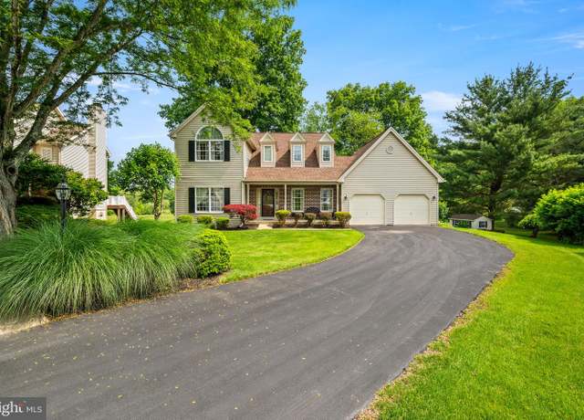 Property at 610 Atwood Dr, Downingtown, PA 19335, 4 beds, 2.5 baths