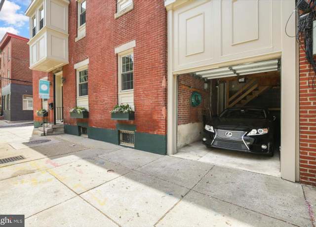 Property at 614 S 21st St, Philadelphia, PA 19146, 4 beds, 3.5 baths