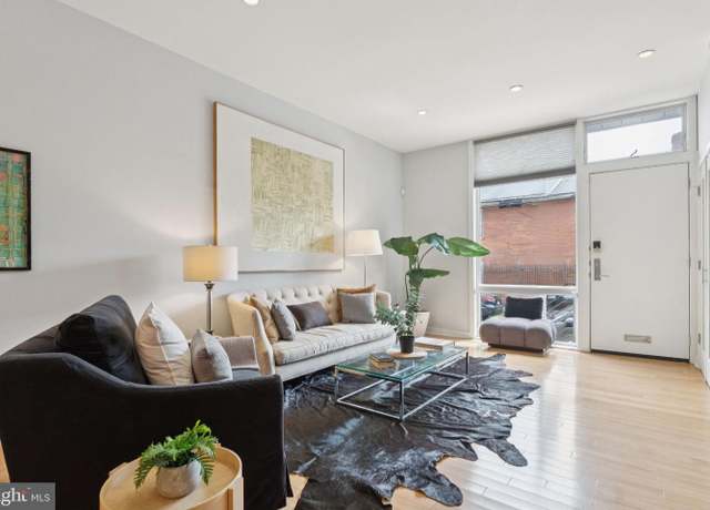 Property at 2107 Bainbridge St, Philadelphia, PA 19146, 3 beds, 2.5 baths