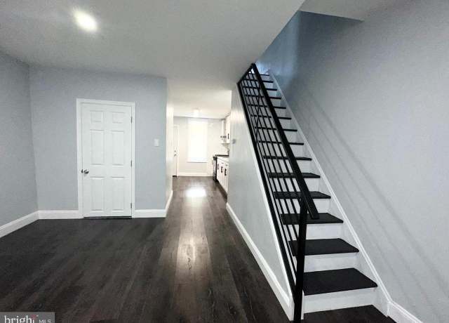 Property at 1546 S Bailey St, Philadelphia, PA 19146, 3 beds, 1.5 baths