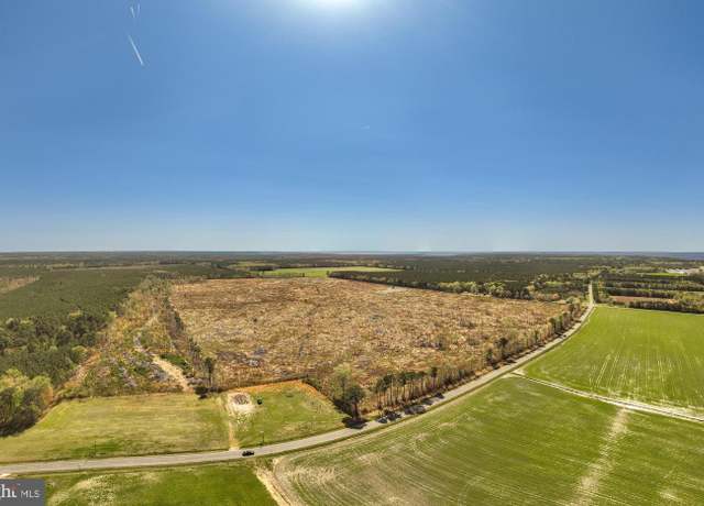 Property at 41 Saxis Rd, Temperanceville, VA 23442