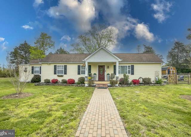 Property at 10999 Bristersburg Rd, Catlett, VA 20119, 3 beds, 2 baths