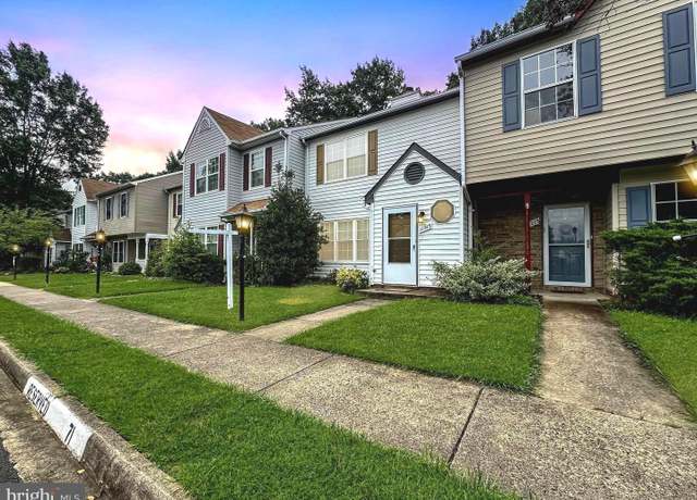Property at 11215 Salem Village Dr, Fredericksburg, VA 22407, 2 beds, 2.5 baths