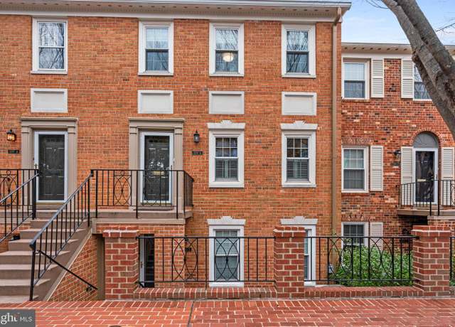 Property at 3297 Sutton Pl NW Unit B, Washington, DC 20016, 3 beds, 2.5 baths