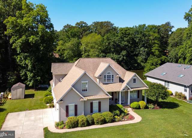 Property at 31402 Point Dr, Lewes, DE 19958, 5 beds, 3 baths