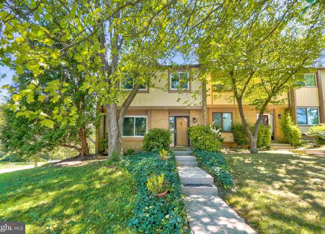 Property at 8900 Centerway Rd, Gaithersburg, MD 20879, 4 beds, 3.5 baths