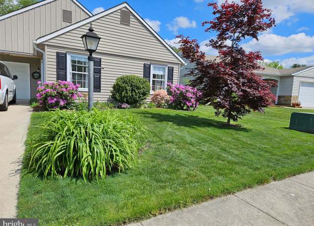 Property at 20 Andover Ct, Southampton, NJ 08088, 2 beds, 2 baths