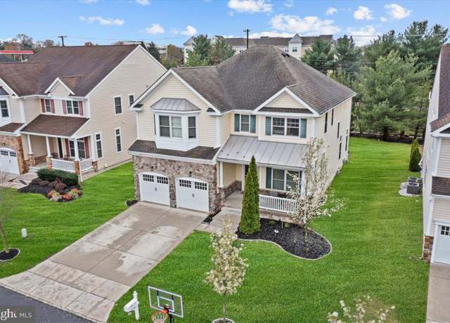 Property at 31 Starboard Way, Mount Laurel, NJ 08054, 4 beds, 3.5 baths