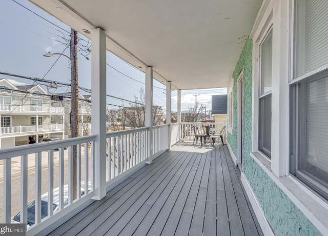 Property at 222 E Burk Ave #4, Wildwood, NJ 08260, 4 beds, 2 baths