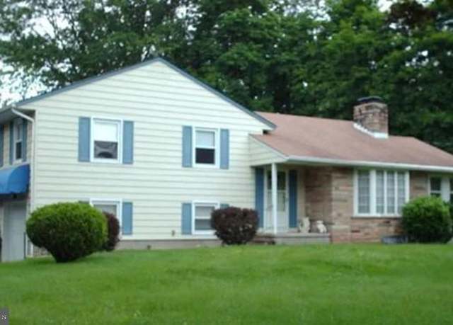 Property at 94 Franklin Corner Rd, Lawrenceville, NJ 08648, 3 beds, 2 baths