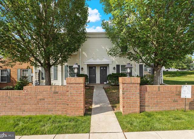Property at 1102-B Jefferson Ct, Lansdale, PA 19446, 2 beds, 1 bath