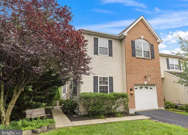 Property at 66 Stone Hill Dr, Pottstown, PA 19464, 3 beds, 2.5 baths