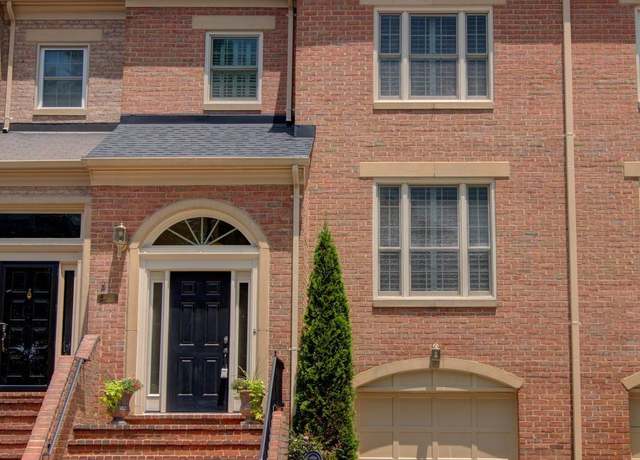 Property at 1427 Mclean Mews Ct, Mclean, VA 22101, 3 beds, 3.5 baths