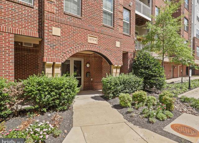 Property at 13724 Neil Armstrong Ave #408, Herndon, VA 20171, 2 beds, 2 baths