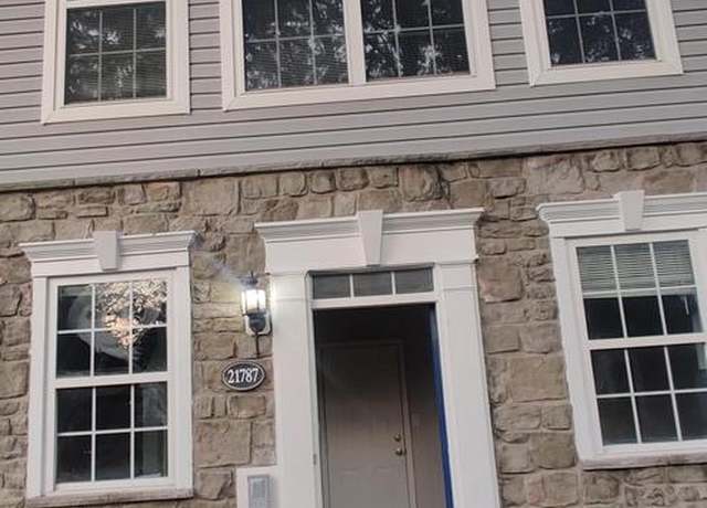 Property at 21787 Findon Ct, Ashburn, VA 20147, 2 beds, 2 baths