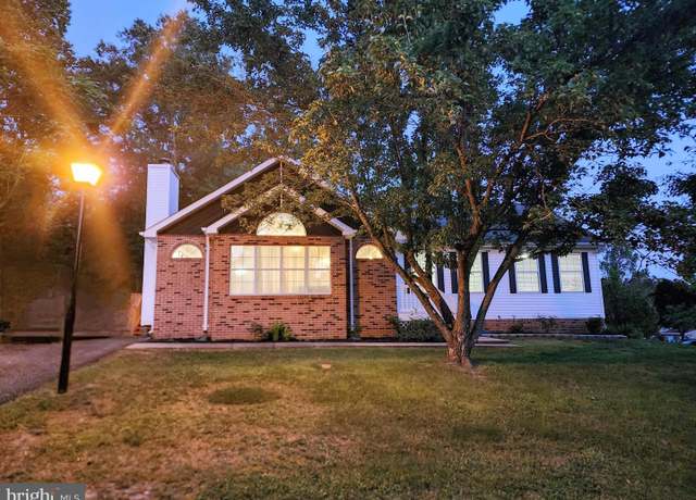 Property at 2 Willingham Ct, Stafford, VA 22554, 3 beds, 2 baths