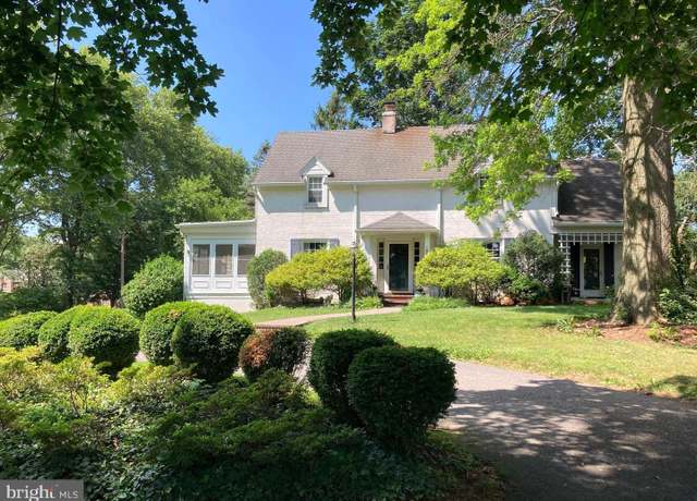 Property at 18902 Preston Rd, Hagerstown, MD 21742, 4 beds, 4.5 baths