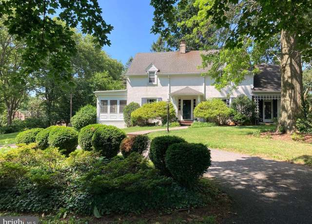 Property at 18902 Preston Rd, Hagerstown, MD 21742, 4 beds, 4.5 baths