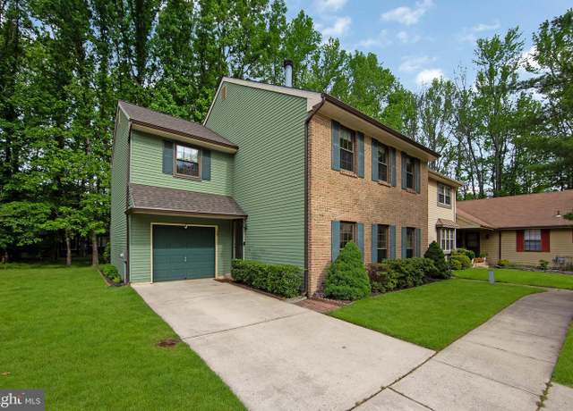 Property at 34 Wentwood Ct, Medford, NJ 08055, 4 beds, 2.5 baths