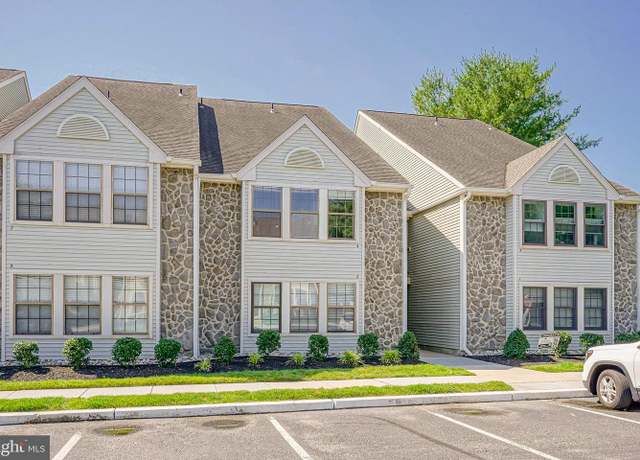 Property at 4 Provincetown Dr, Marlton, NJ 08053, 3 beds, 2 baths