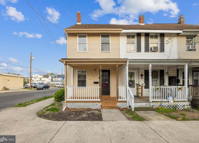 Property at 201 W Foundry St, Millville, NJ 08332, 3 beds, 2 baths