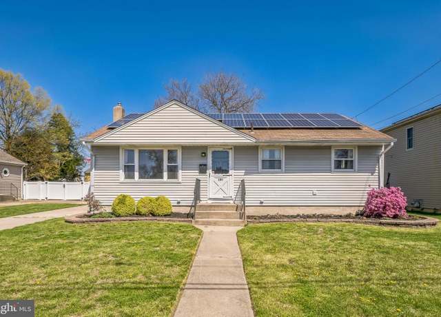 Property at 109 Phillips Ave, Magnolia, NJ 08049, 3 beds, 1 bath