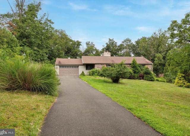 Property at 4270 Sunnyside Dr, Doylestown, PA 18902, 3 beds, 2 baths