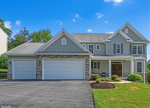 Property at 5095 S Deerfield Ave, Mechanicsburg, PA 17050, 4 beds, 3 baths