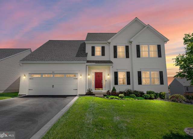 Property at 263 Greenwood Dr, Oxford, PA 19363, 4 beds, 3.5 baths