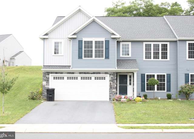 Property at 137 Sage Blvd, Middletown, PA 17057, 4 beds, 3 baths