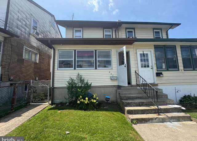 Property at 237 Randall St, Crum Lynne, PA 19022, 2 beds, 1 bath