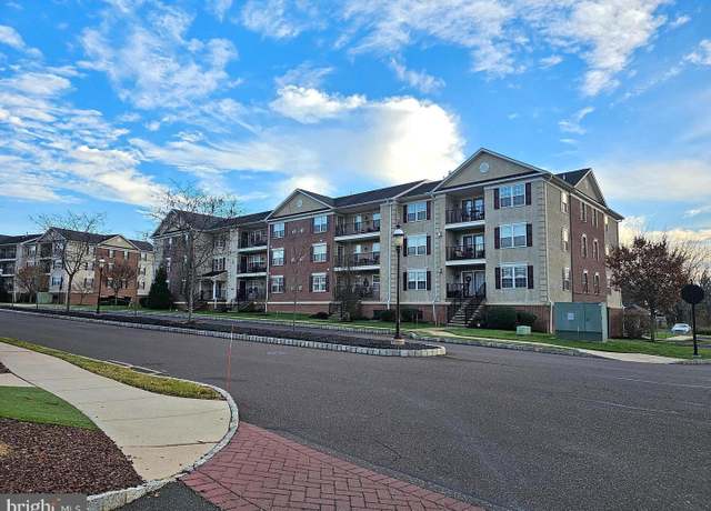 Property at 3930 Ashland Dr #138, Harleysville, PA 19438, 2 beds, 2 baths